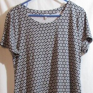 TALBOTS DRESS SIZE LARGE PETITE DITSY FLOWERS DAISIES BLACK WHITE STRETCH SUMME…